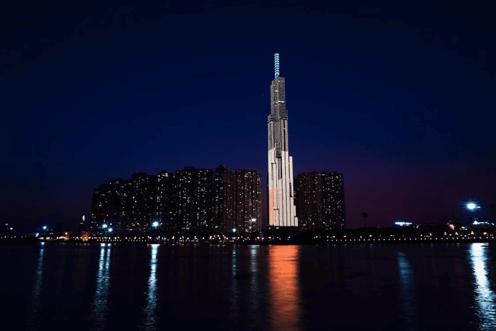 Landmark 81 is the tallest building in Vietnam and a modern icon of Ho Chi Minh City (Source: Pexels)